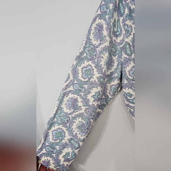 SPIRAL PAISLEY DRESS SHRUG - Picture 4 of 8